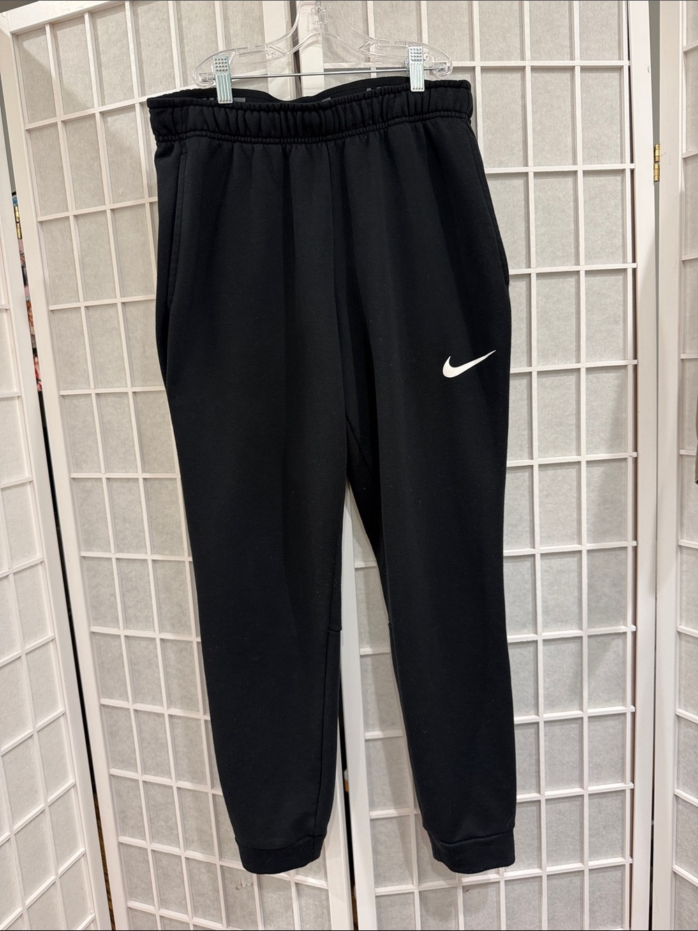 Men’s Nike Black fit Jogger Sweatpants Size L